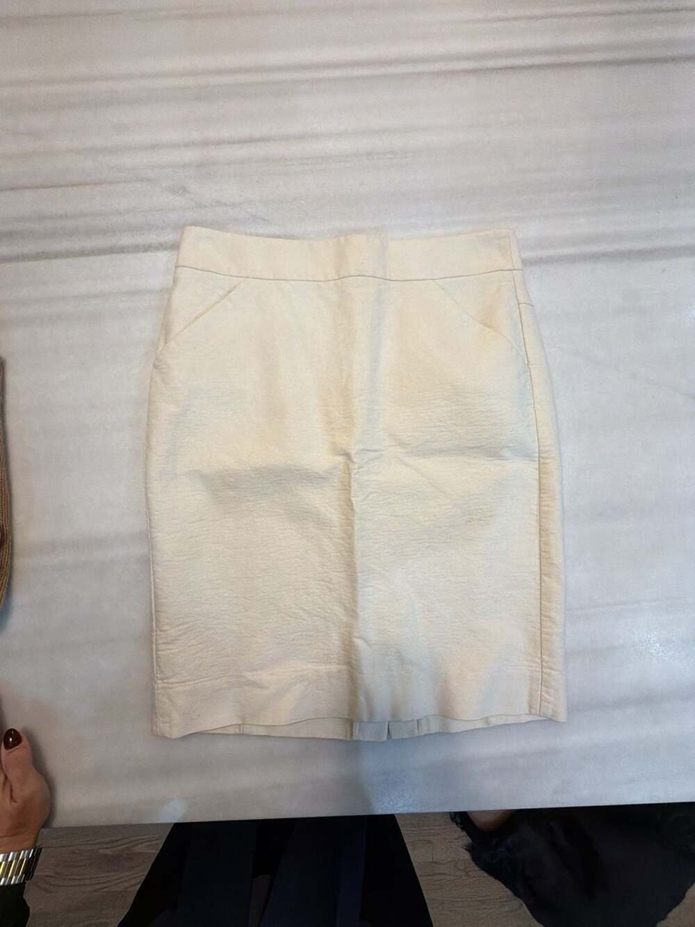 J.Crew The Pencil Skirt Size 6 Cream Textured Cotton Blend